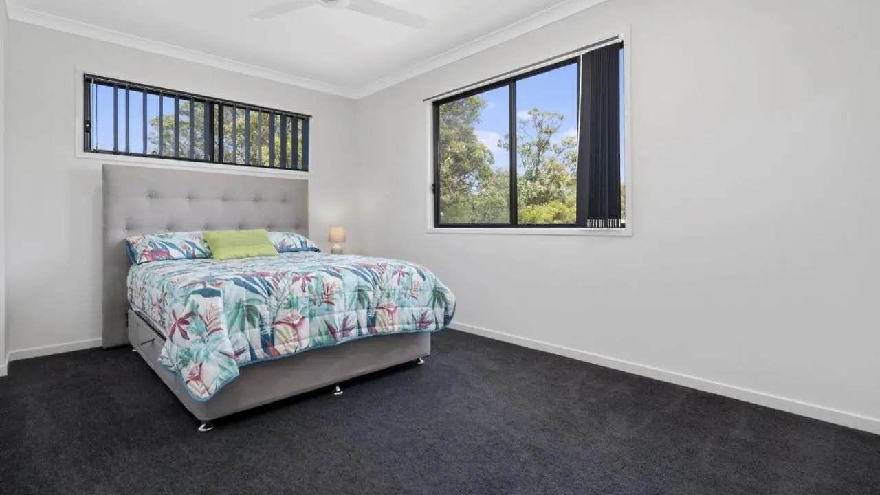 Holiday home Lavish Beach House On The Surf Side! Woorim Australia